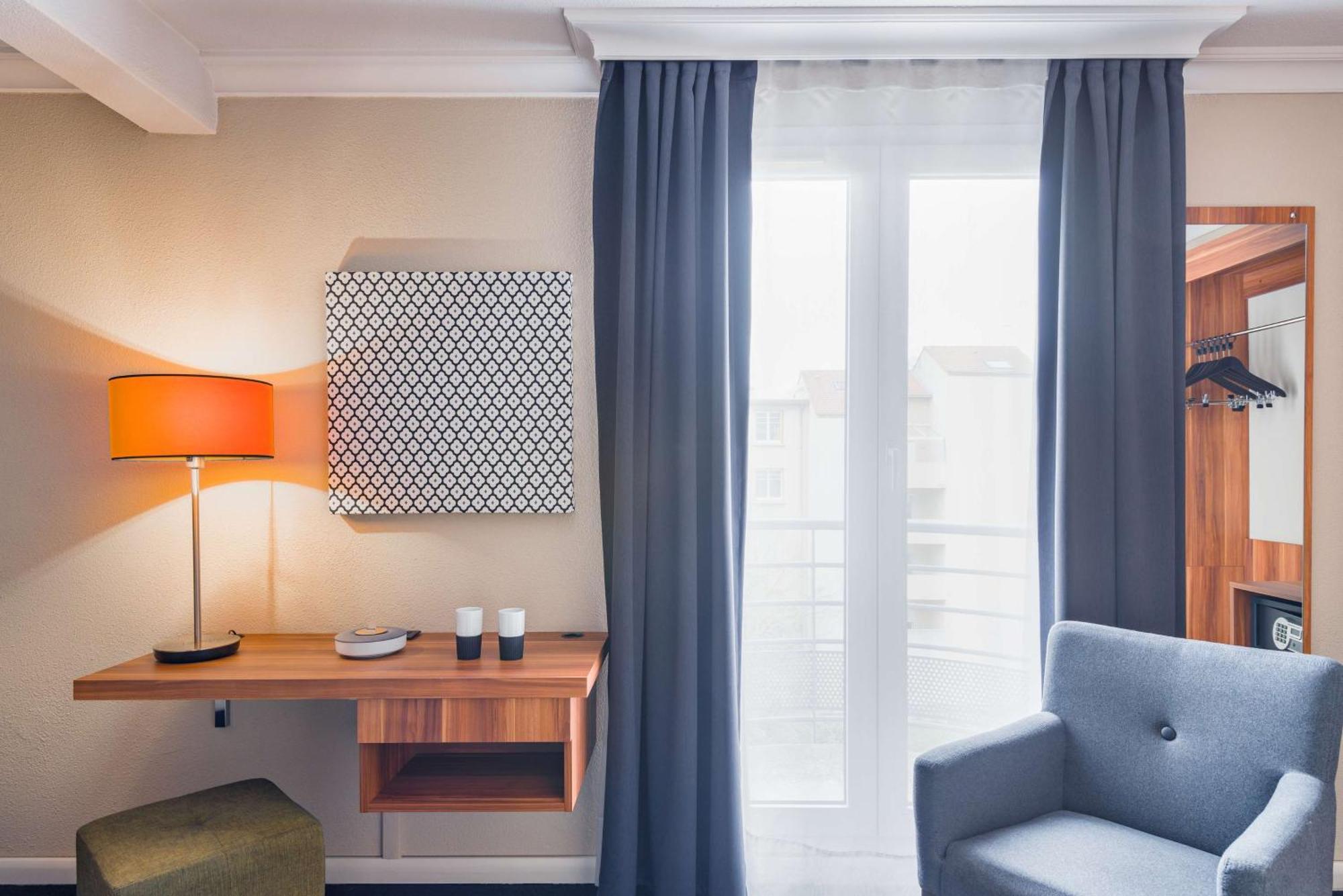 Best Western Hotel Atrium Valence Valence  Eksteriør bilde